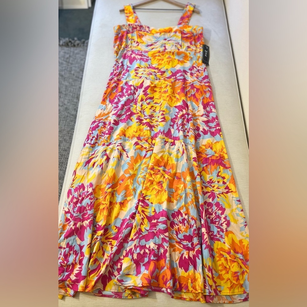 MSK Vibrant Floral Maxi Dress Tiered Skirt Dopamine Dressing Resort Garden Party